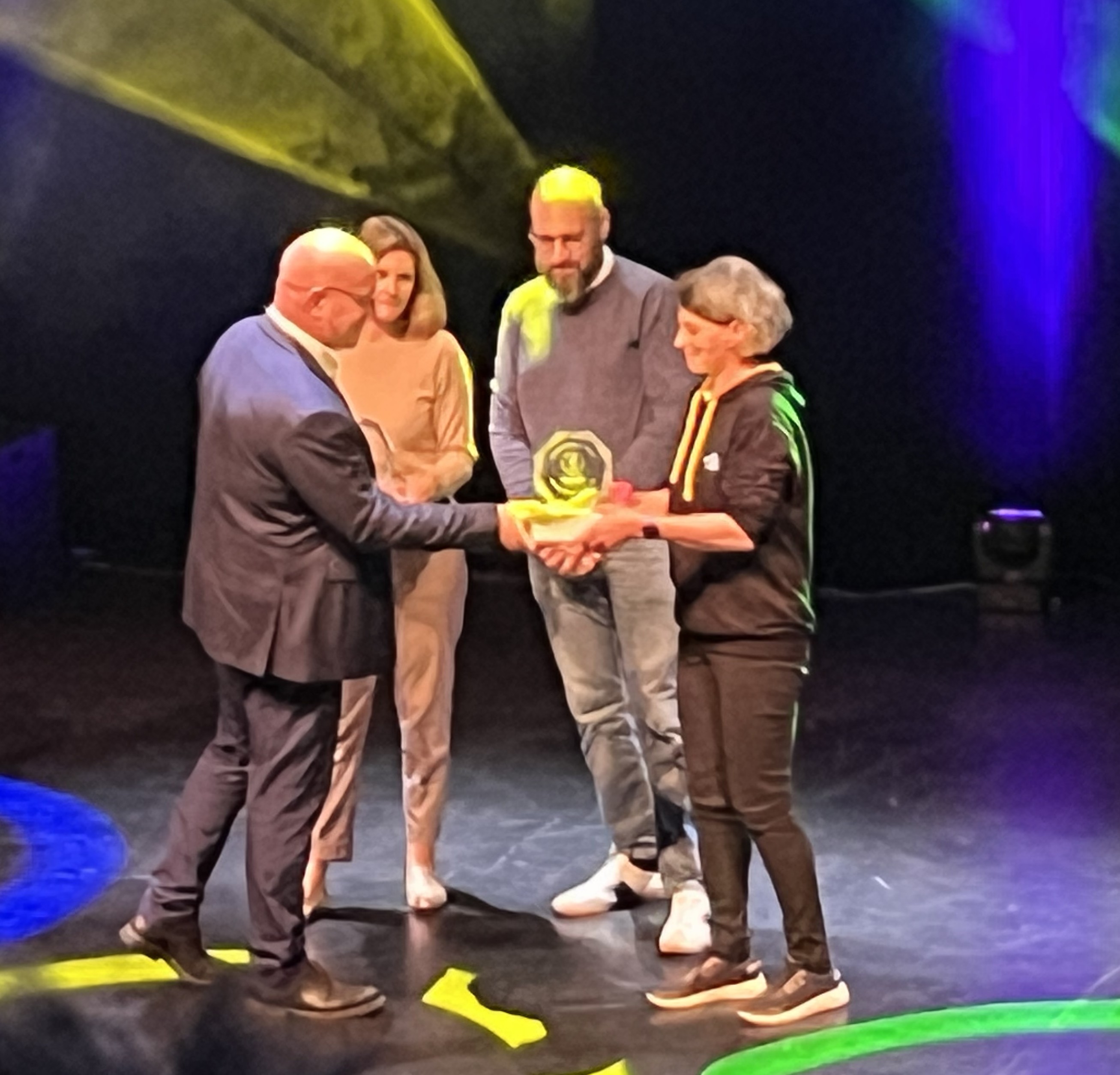 2025 1010 Remise prix CDOS 7 NL